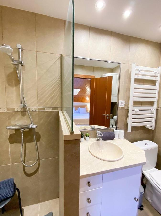 Elegante Atico Encamp - Free Parking Wifi Smarttv - Con Altillo Y 2 Banos Completos! L By Bonesvacances المظهر الخارجي الصورة